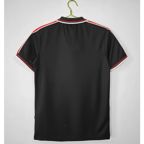 Manchester United Black Retro Jersey 1998-99